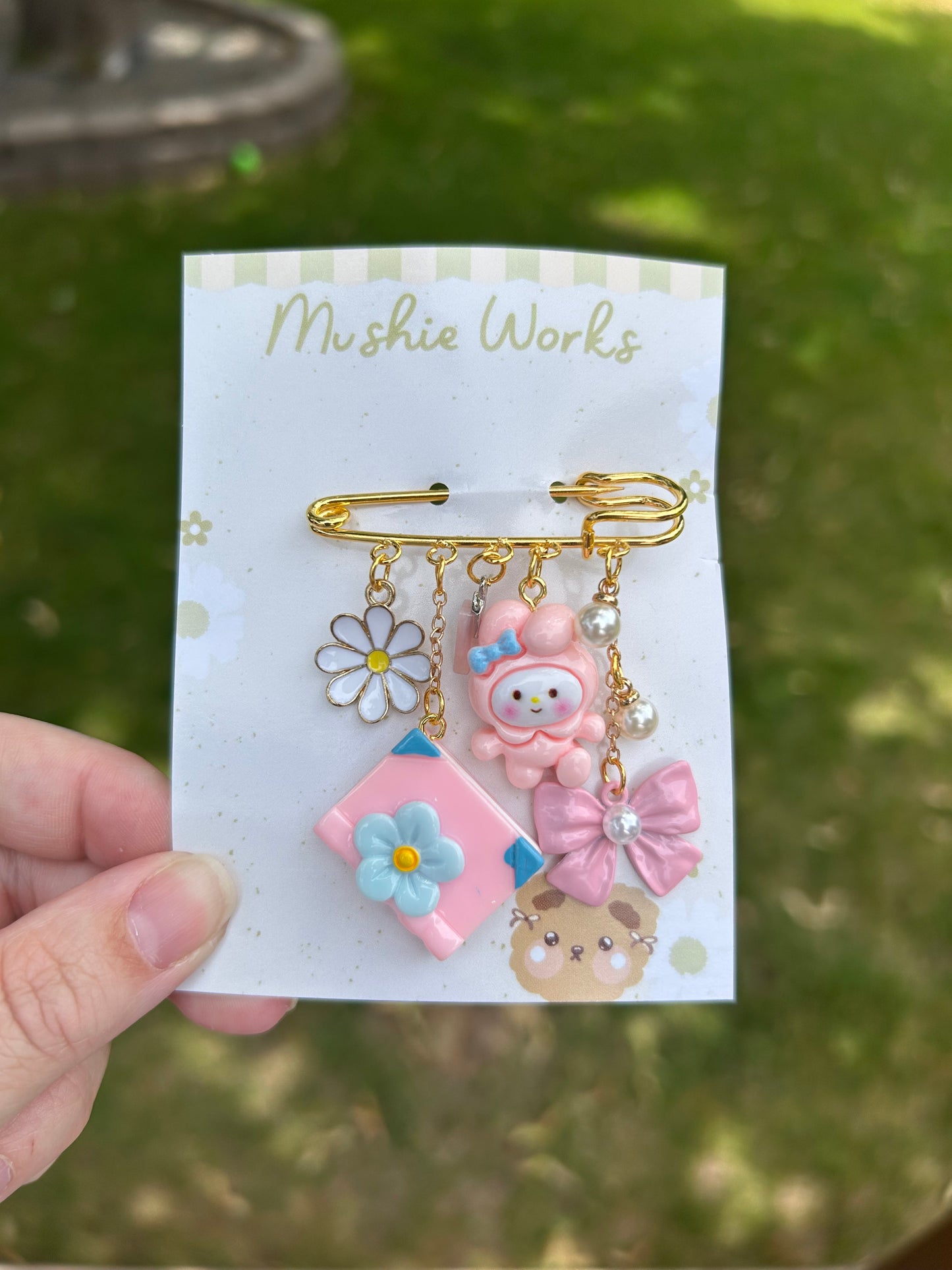 my melody safety pin